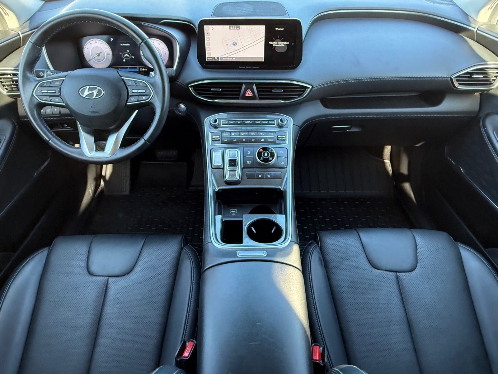 Used 2023 Hyundai Santa Fe SEL w/ Premium Package AWD/4WD image 15