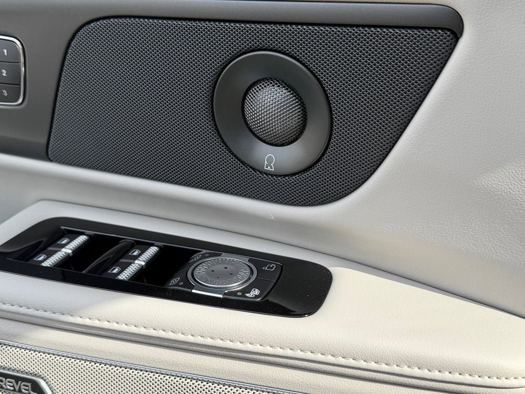 New 2026 Lincoln Nautilus Reserve w/ Jet Appearance Package AWD/4WD image 20