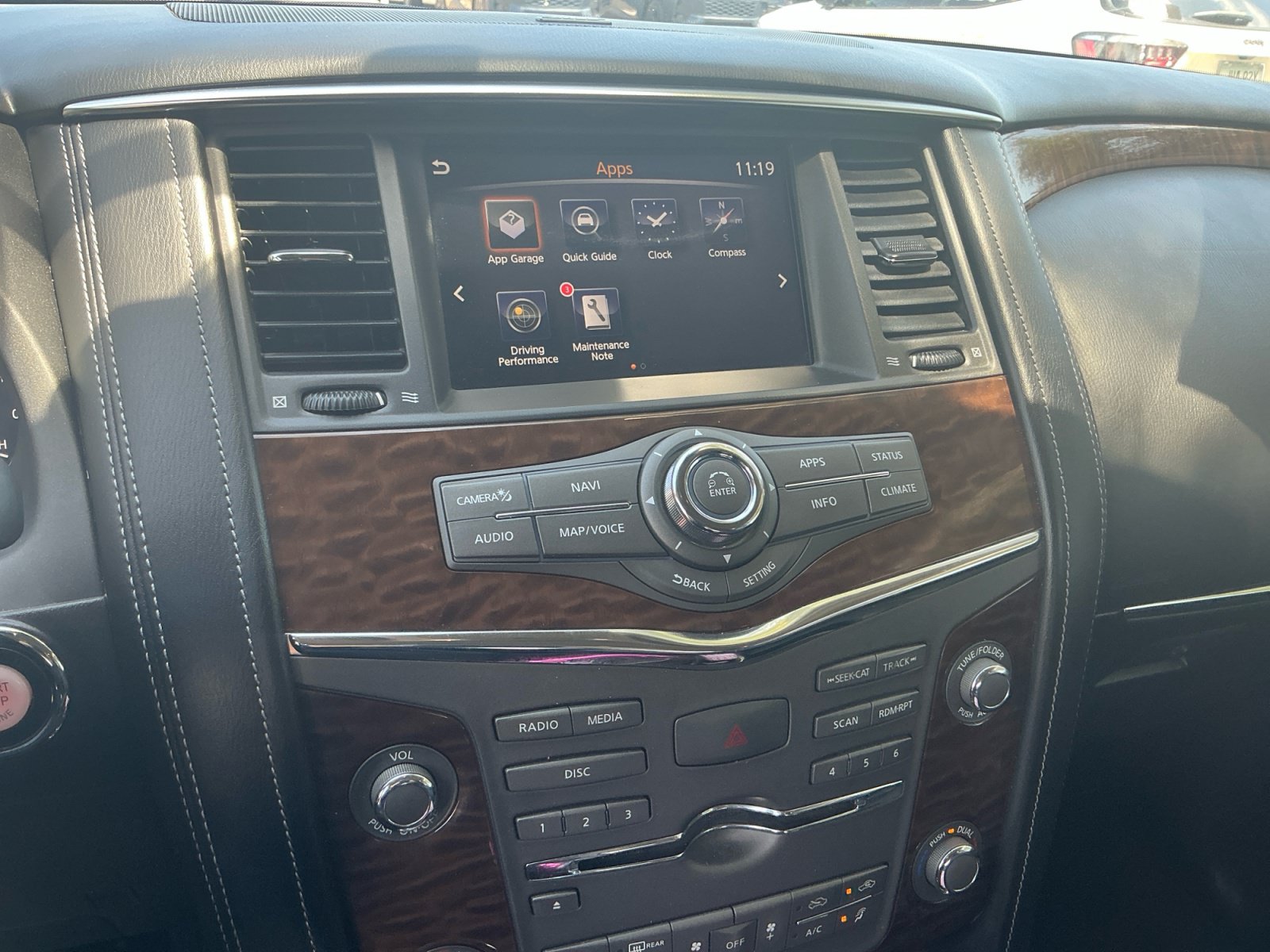 Used 2020 Nissan Armada Platinum w/ Captain's Chairs Package RWD image 12