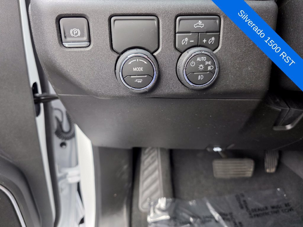 Used 2026 Chevrolet Silverado 1500 RST w/ RST Select Package RWD image 22