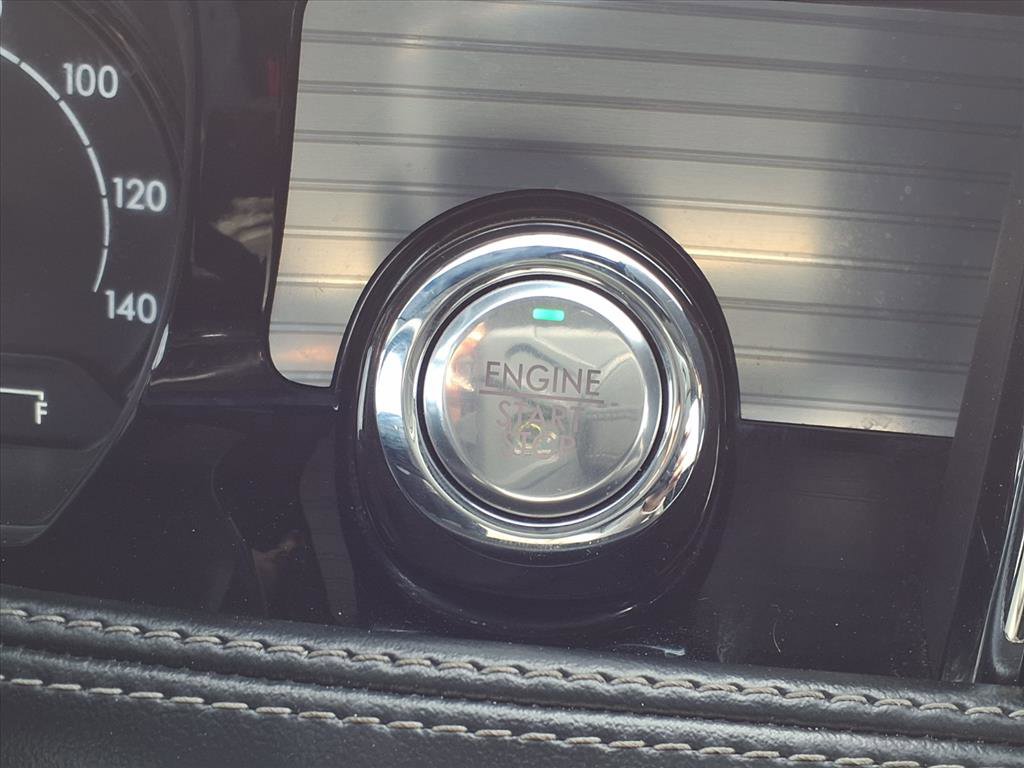 Used 2021 Lincoln Corsair AWD w/ Sport Package image 11