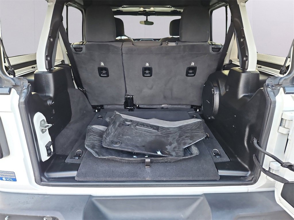Used 2021 Jeep Wrangler Unlimited Sport image 32