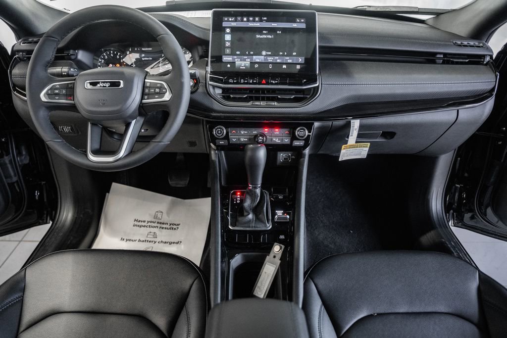 New 2025 Jeep Compass Limited w/ Sun & Sound Group image 19