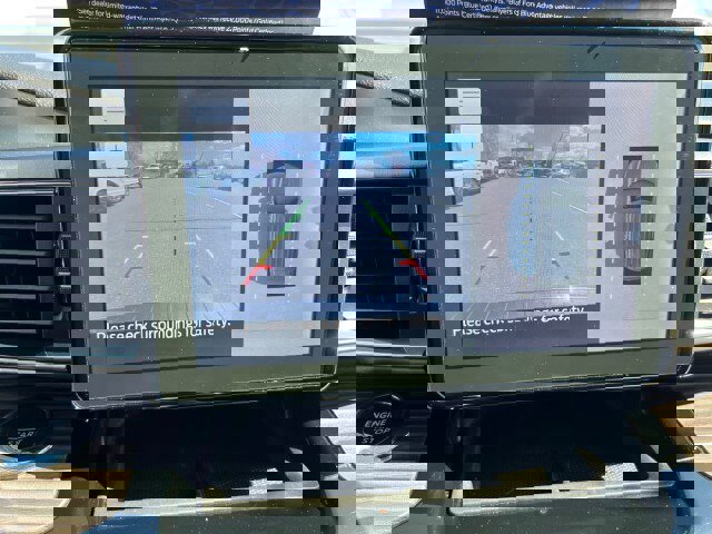 Certified 2023 Ford Explorer Limited w/ Equipment Group 301A image 13