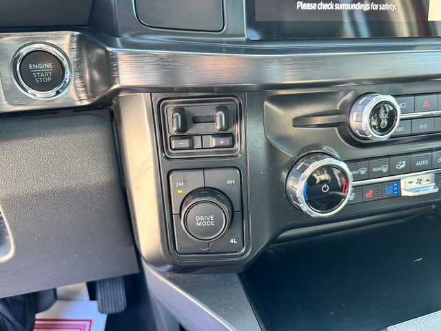 Certified 2025 Ford F250 Lariat w/ Black Appearance Package AWD/4WD image 17
