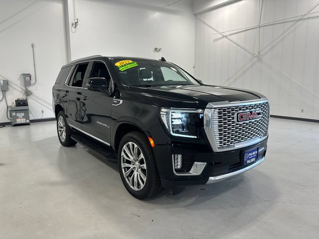 Used 2023 GMC Yukon Denali AWD/4WD image 3