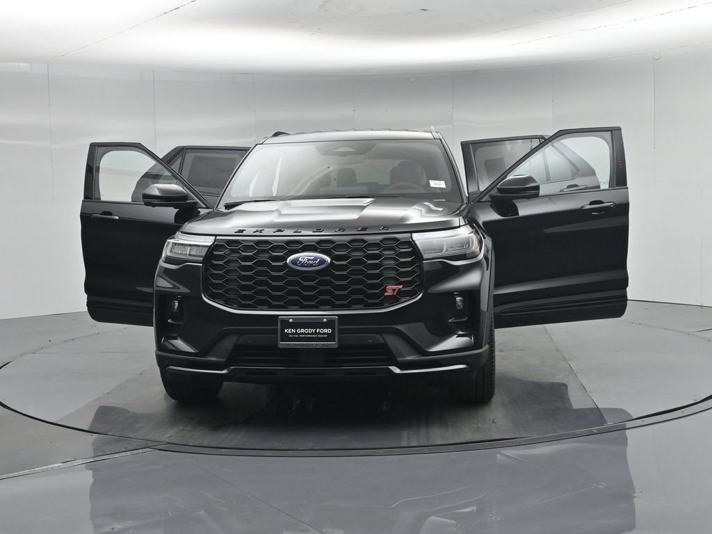 New 2026 Ford Explorer ST RWD image 33