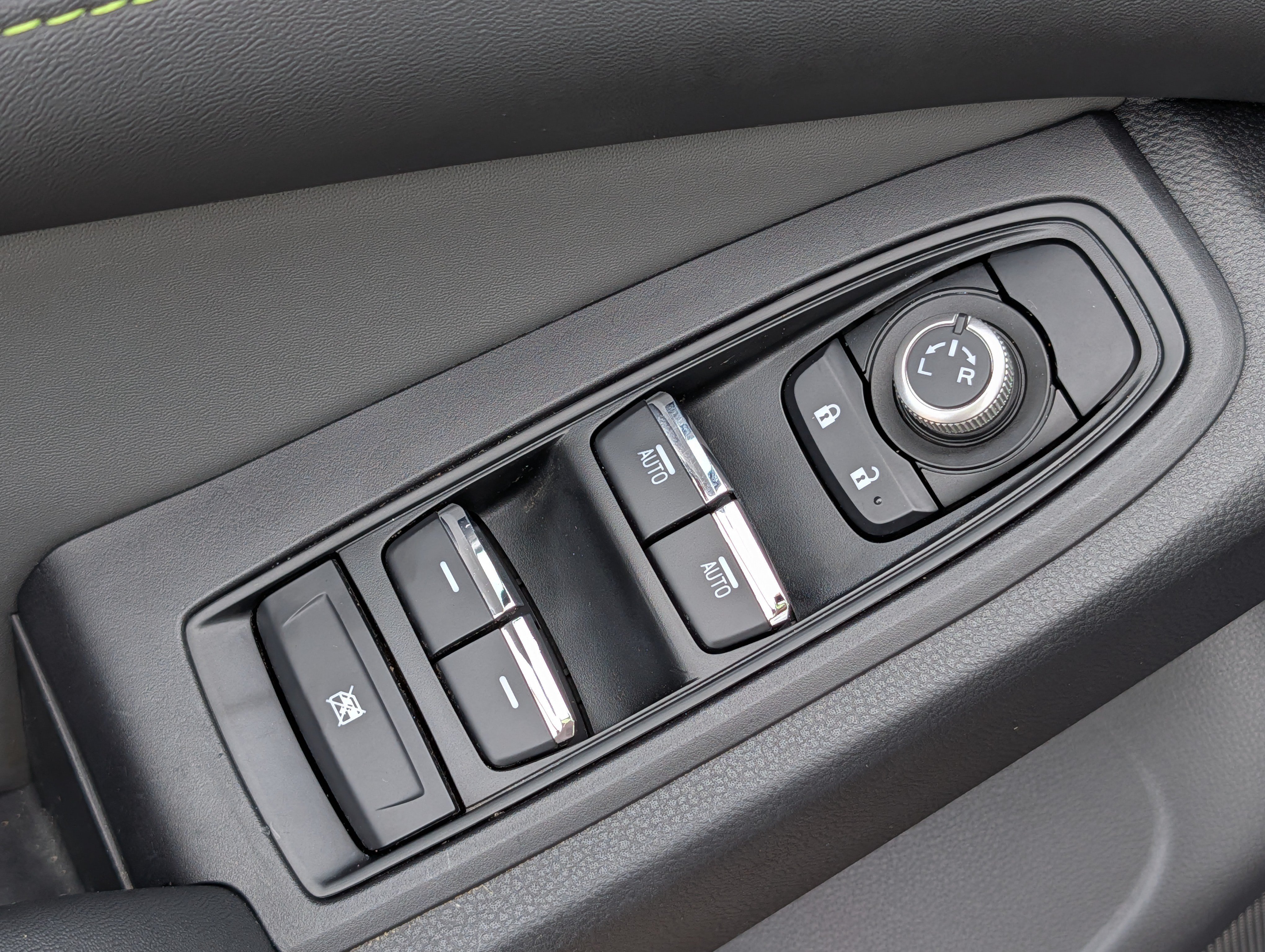 Used 2023 Subaru Ascent Onyx Edition AWD/4WD image 19