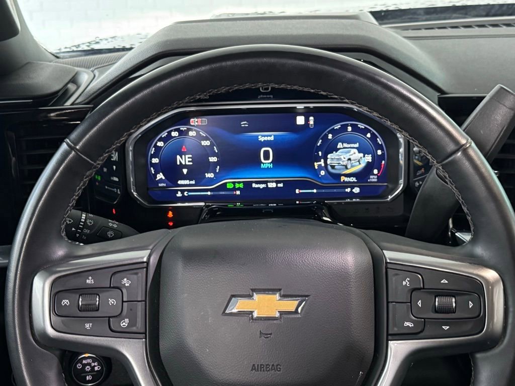 Used 2024 Chevrolet Silverado 2500 LTZ w/ LTZ Convenience Package image 33