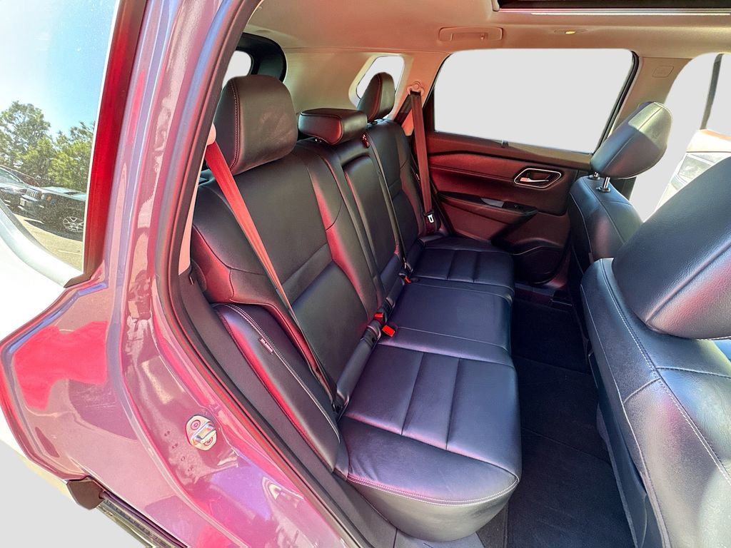 Used 2021 Nissan Rogue SL w/ Premium Package image 28