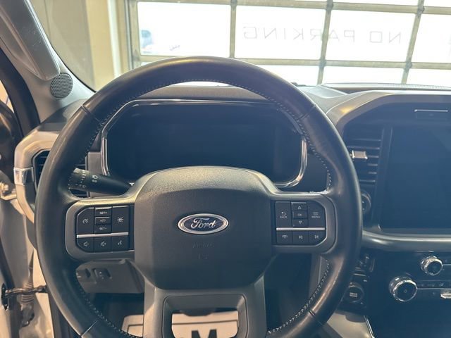 Used 2023 Ford F150 Lariat w/ Trailer Tow Package image 7