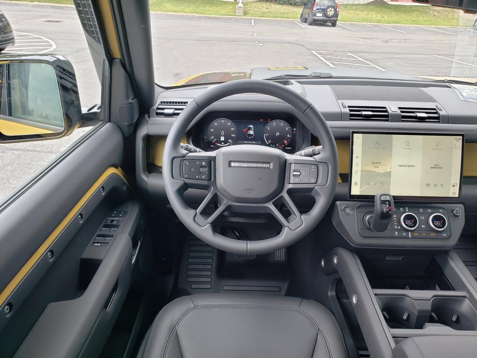 New 2026 Land Rover Defender 110 AWD/4WD image 15