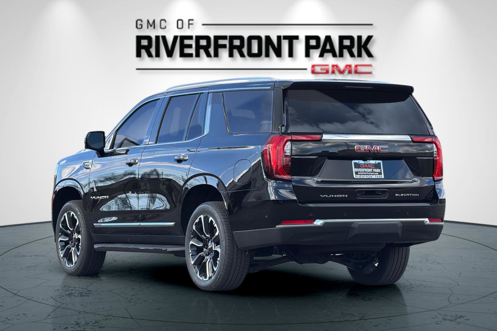 New 2026 GMC Yukon Elevation AWD/4WD image 5