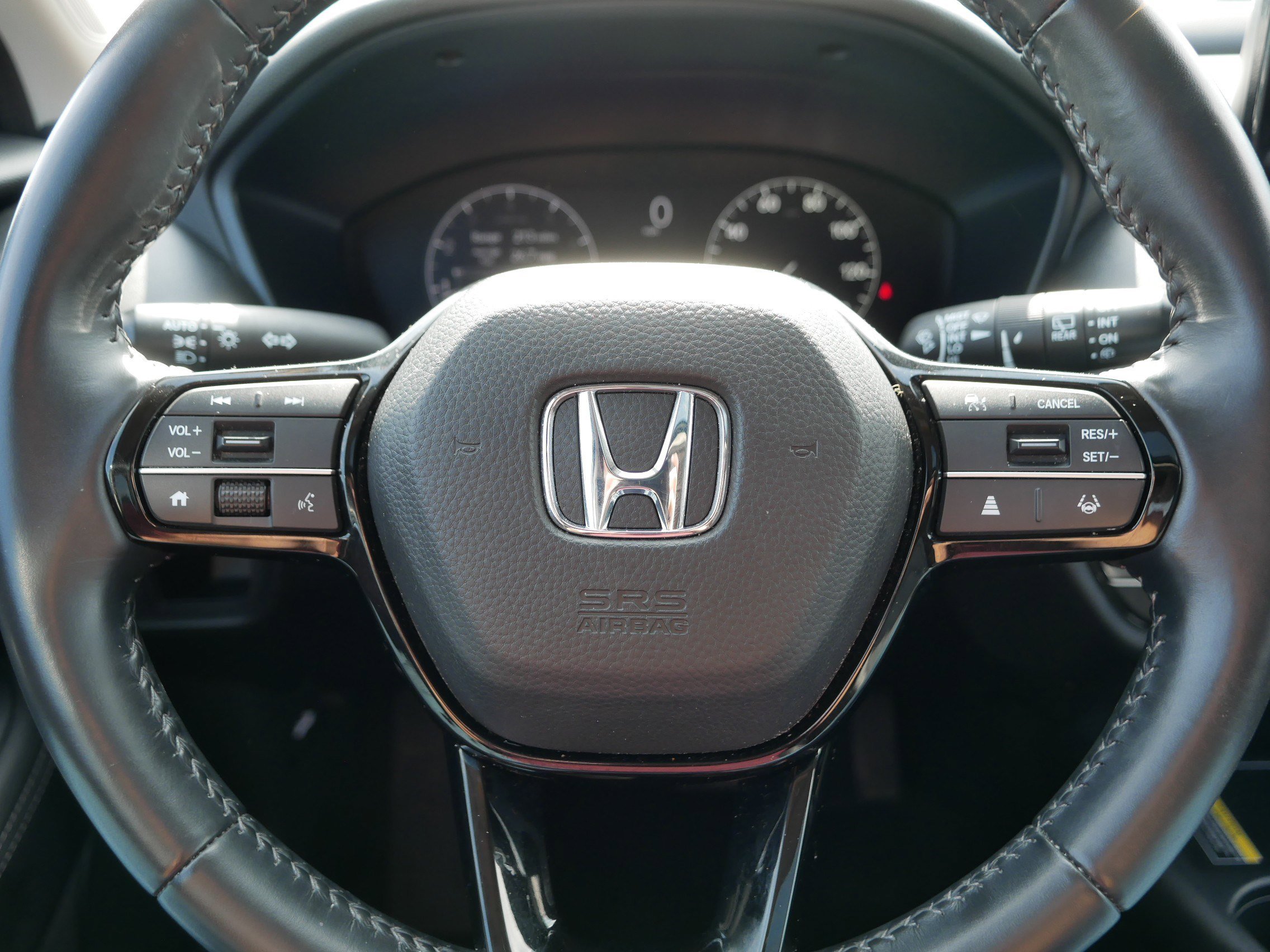 Used 2023 Honda HR-V EX-L image 25