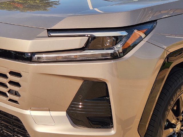 New 2026 Toyota RAV4 SE FWD image 6
