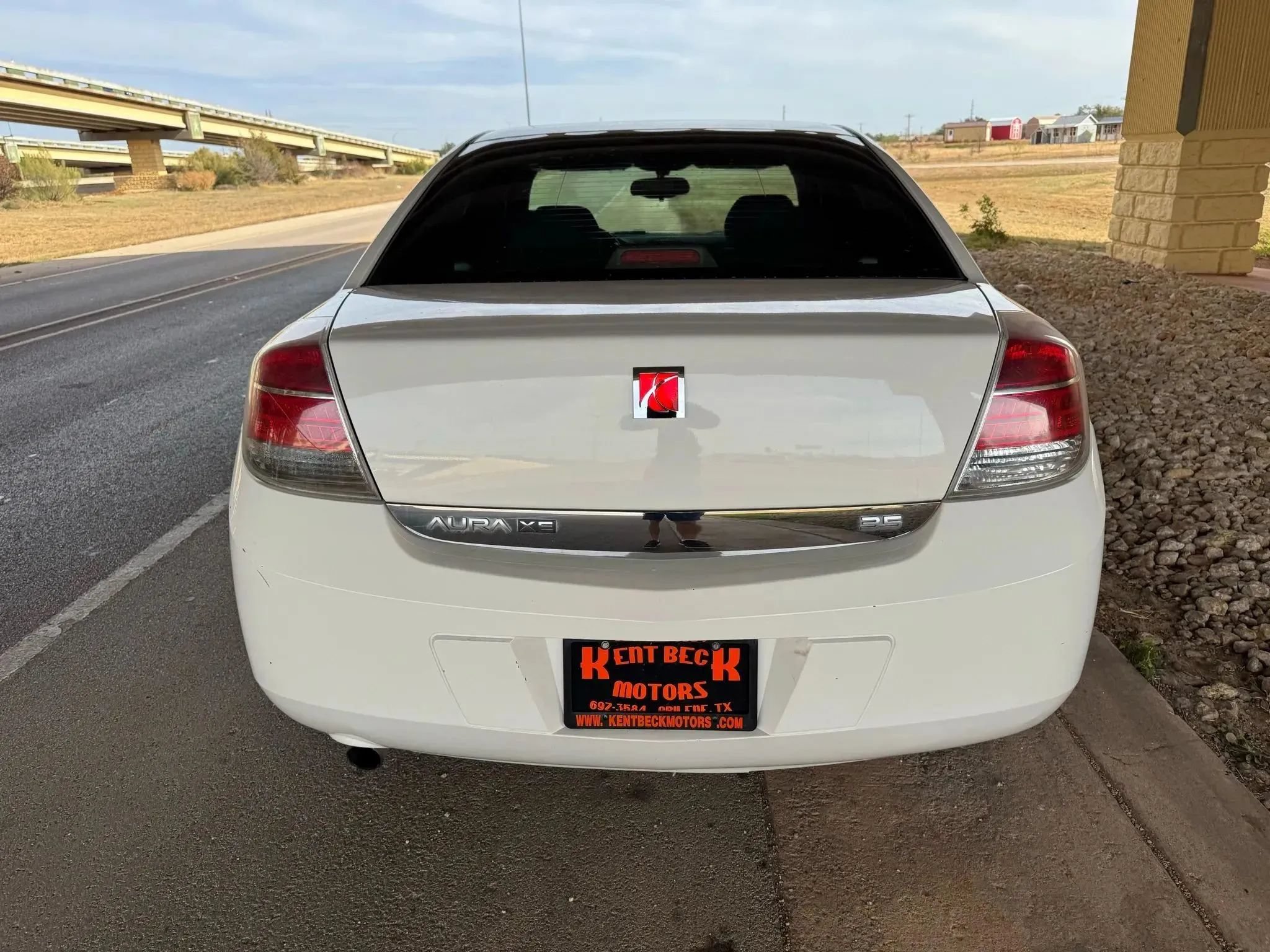Used 2008 Saturn Aura XE FWD image 4