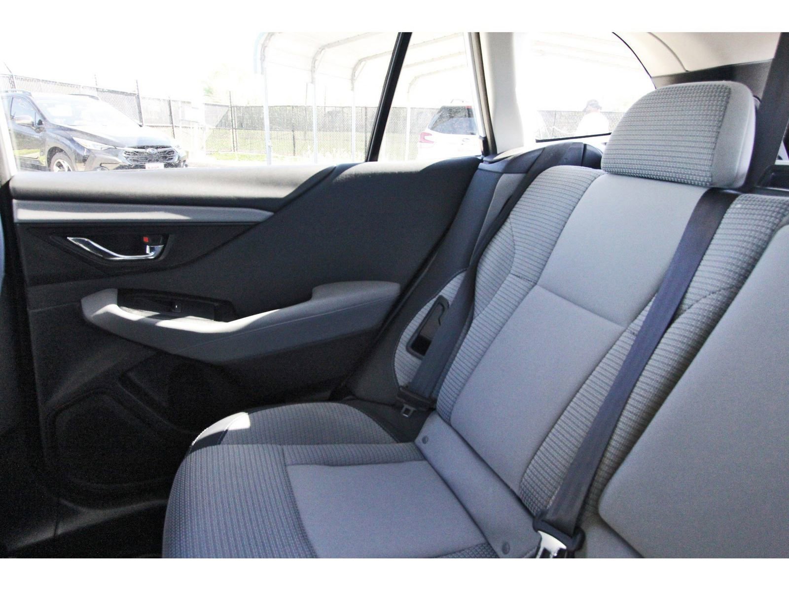 Used 2022 Subaru Outback Premium image 11