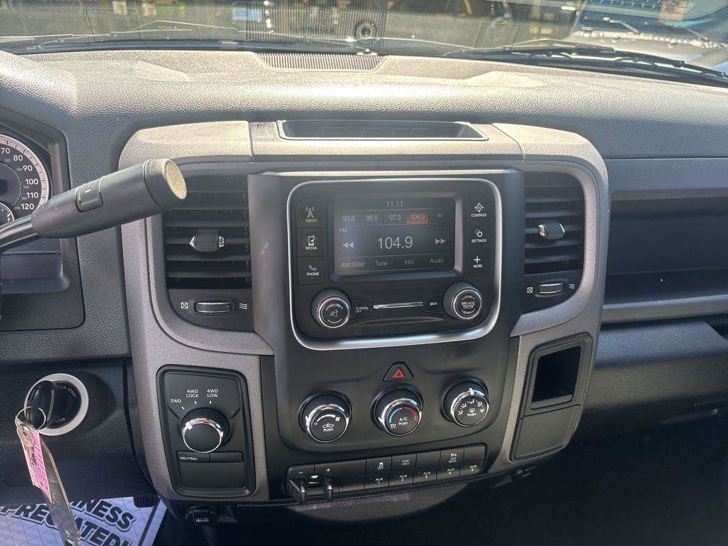 Used 2016 RAM 3500 Tradesman w/ Chrome Appearance Group image 20