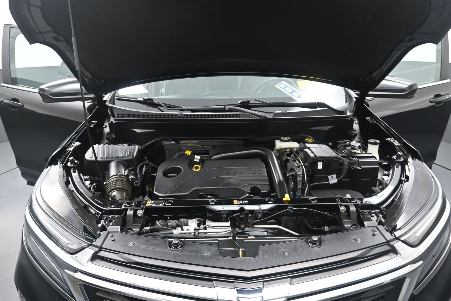 Used 2024 Chevrolet Equinox LT AWD/4WD image 12
