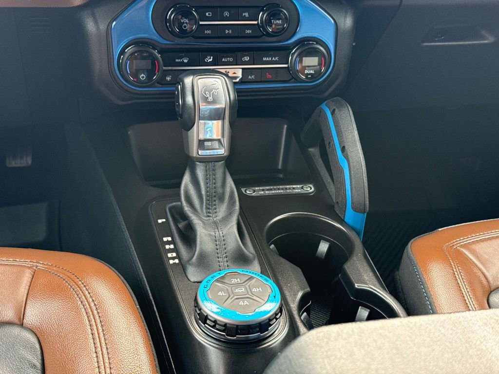 Used 2023 Ford Bronco Outer Banks image 26