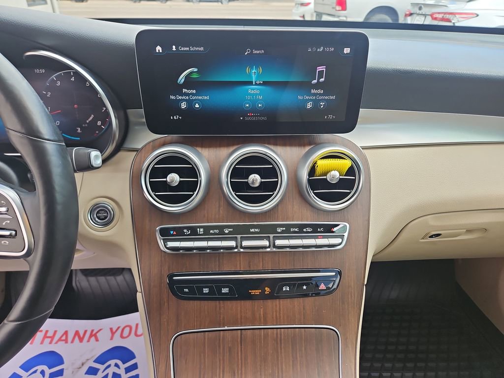 Used 2021 Mercedes-Benz GLC 300 4MATIC image 17
