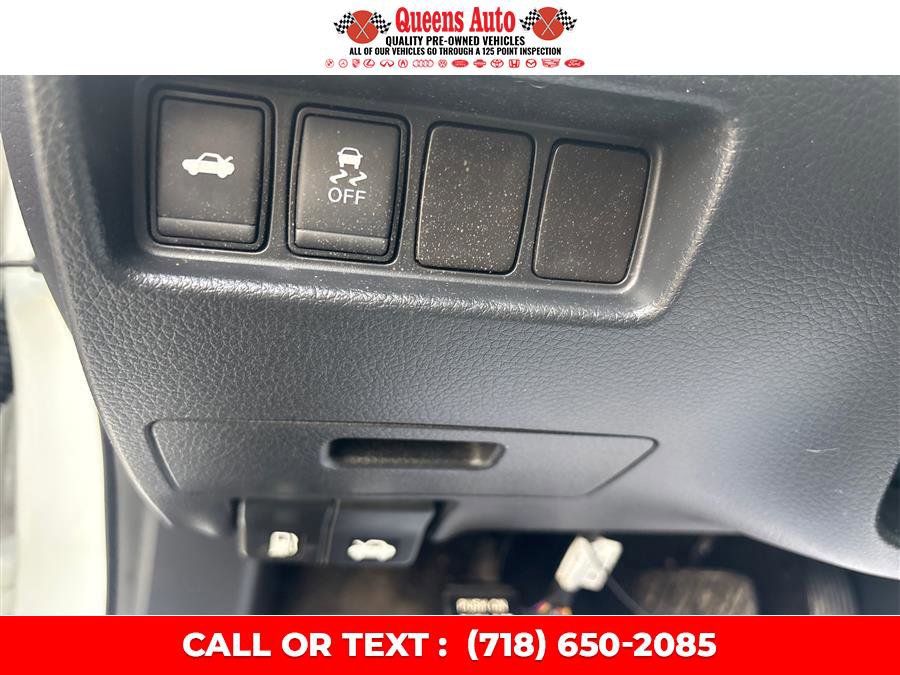 Used 2017 Nissan Altima 2.5 SR FWD image 32