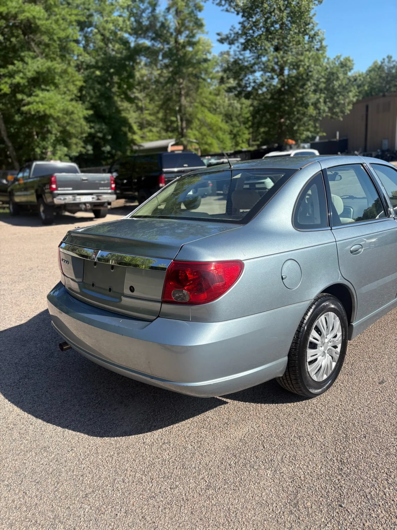 Used 2003 Saturn L-Series L200 w/ Audio Pkg I FWD image 8