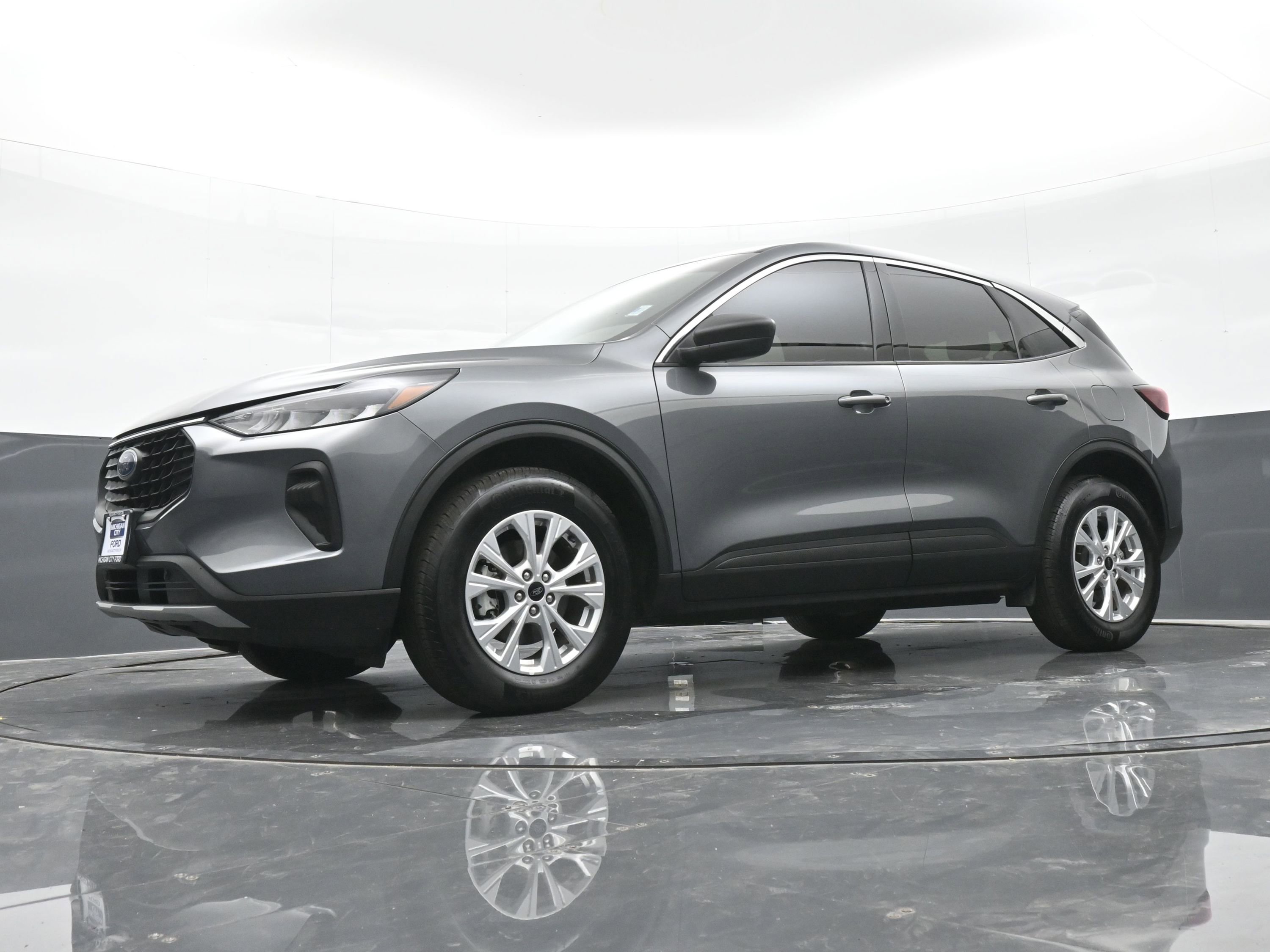 Used 2024 Ford Escape Active AWD/4WD image 27