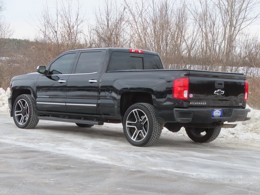 Used 2018 Chevrolet Silverado 1500 LTZ Z71 image 32