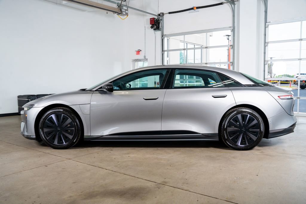 Used 2024 Lucid Air Pure RWD image 23