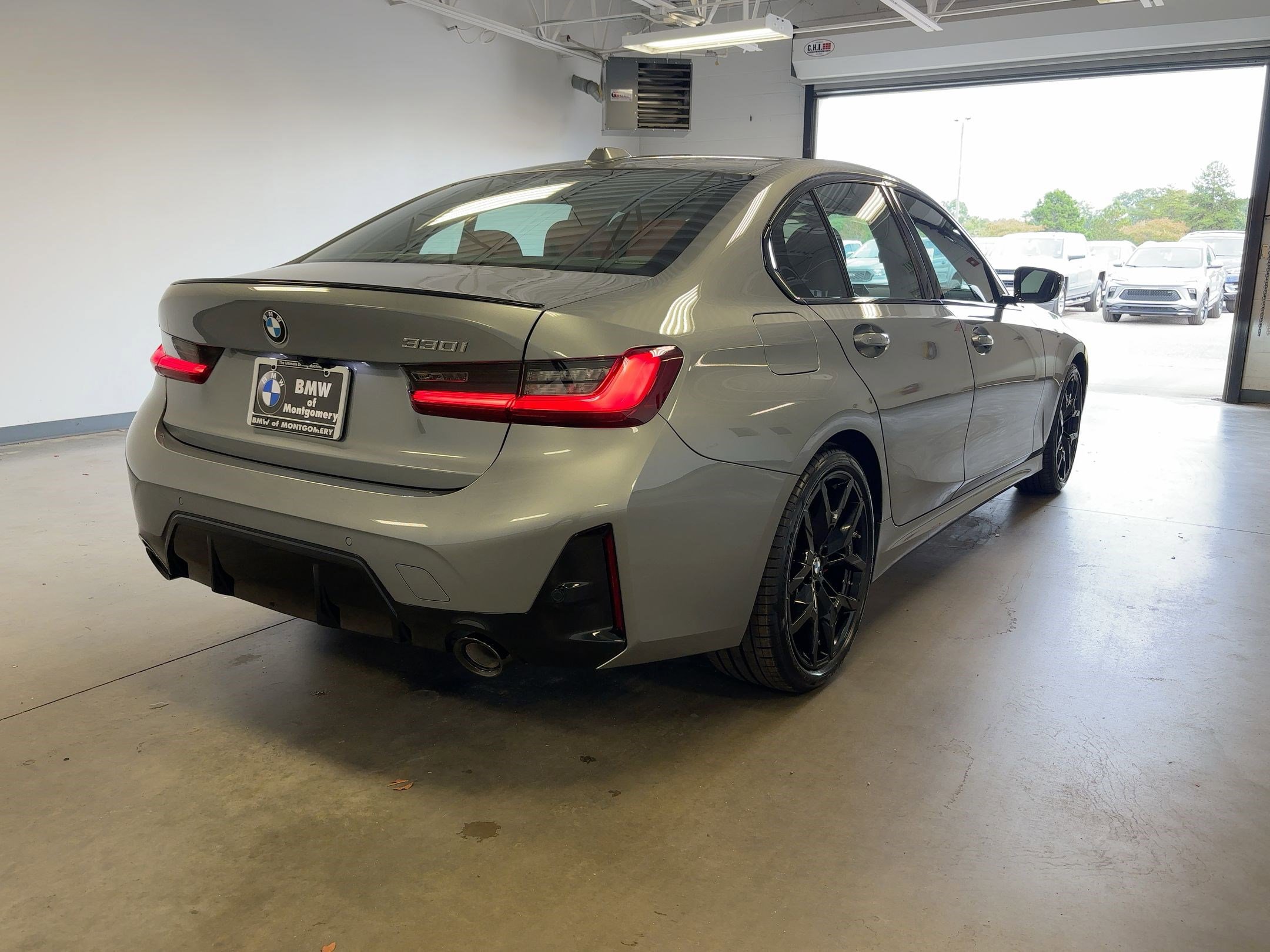 New 2026 BMW 330i Sedan image 8