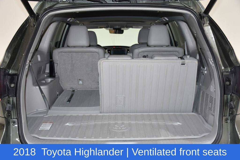 Used 2018 Toyota Highlander Limited image 32