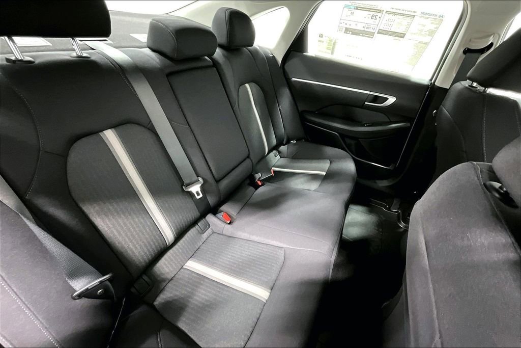 New 2026 BMW X1 xDrive28i w/ Convenience Package AWD/4WD image 17