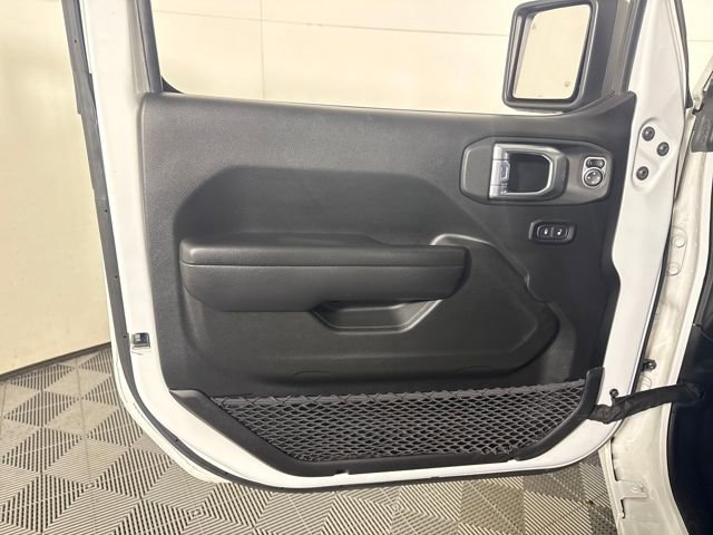 Used 2021 Jeep Gladiator Sport image 20