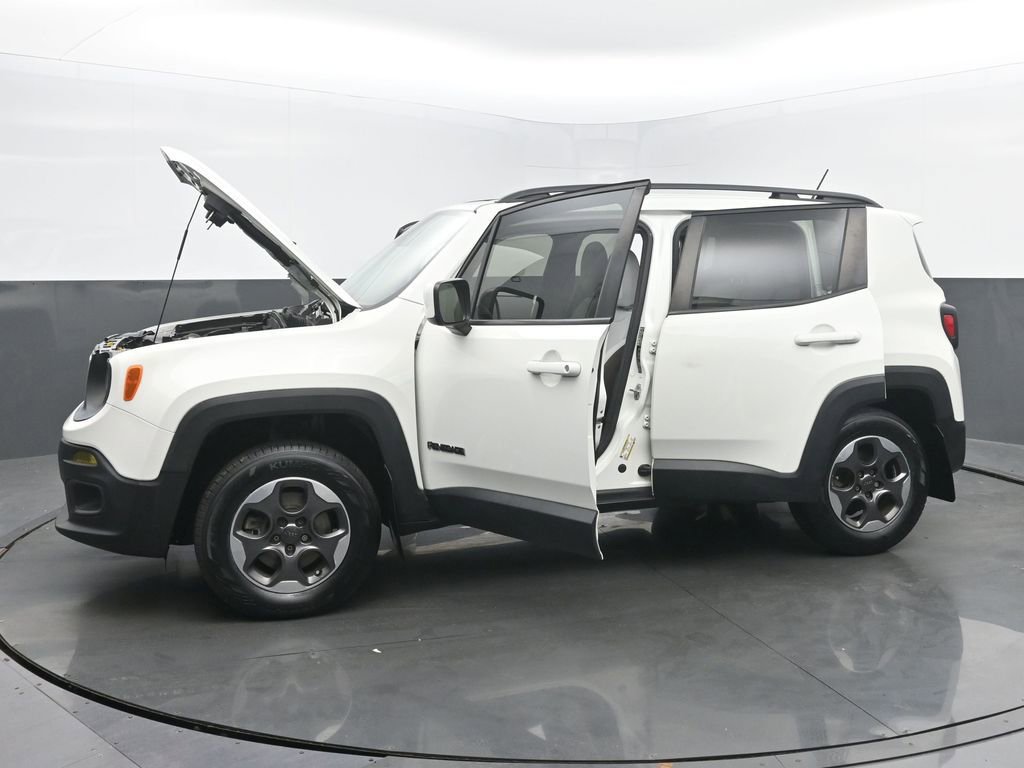 Used 2015 Jeep Renegade Latitude AWD/4WD image 53