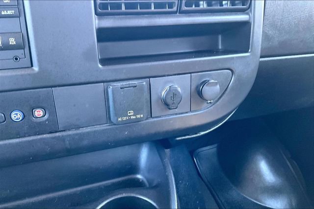 Used 2020 Chevrolet Express 3500 LS image 24