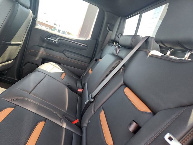 New 2026 GMC Sierra 1500 AT4 AWD/4WD image 9