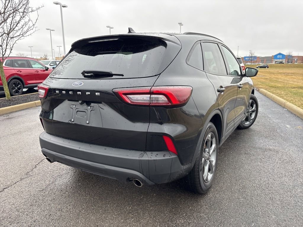 Used 2025 Ford Escape ST-Line image 10