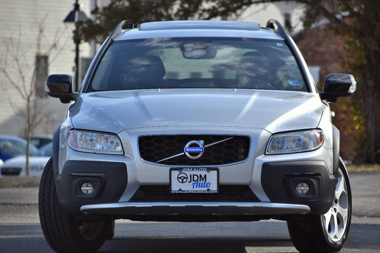 Used 2016 Volvo XC70 T5 Premier w/ Proximity Package image 3