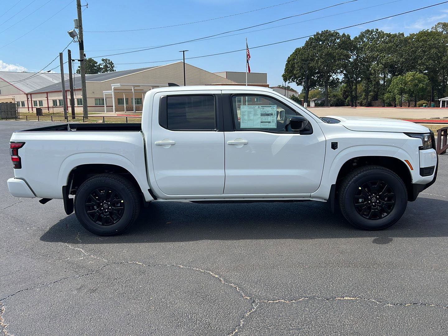 New 2026 Nissan Frontier SV image 3