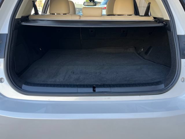 Used 2016 Lexus CT 200h w/ Navigation Package FWD image 23