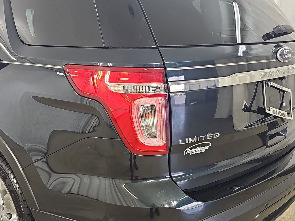Used 2015 Ford Explorer Limited AWD/4WD image 40