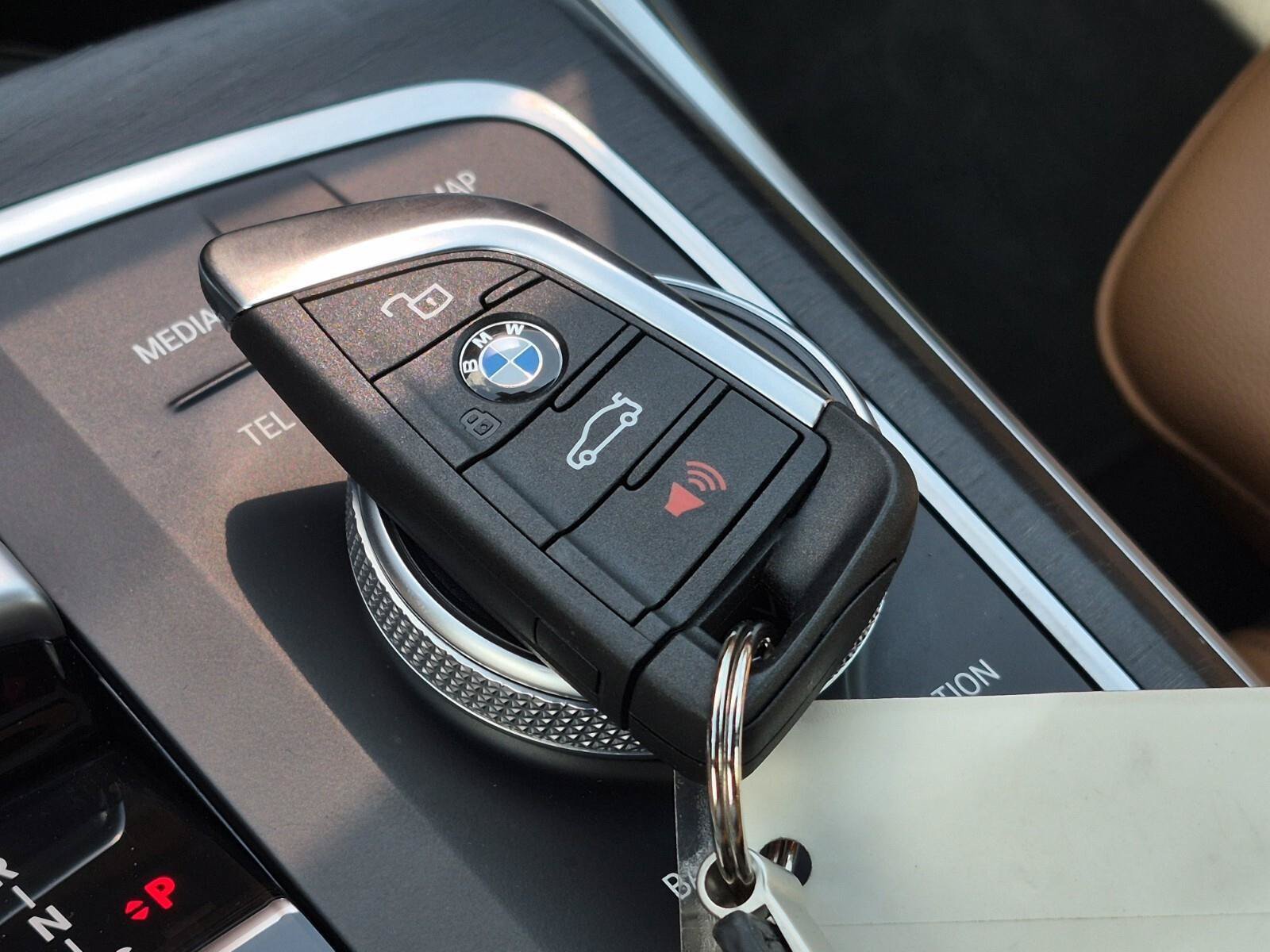 Used 2024 BMW 430i Gran Coupe xDrive w/ Premium Package AWD/4WD image 40