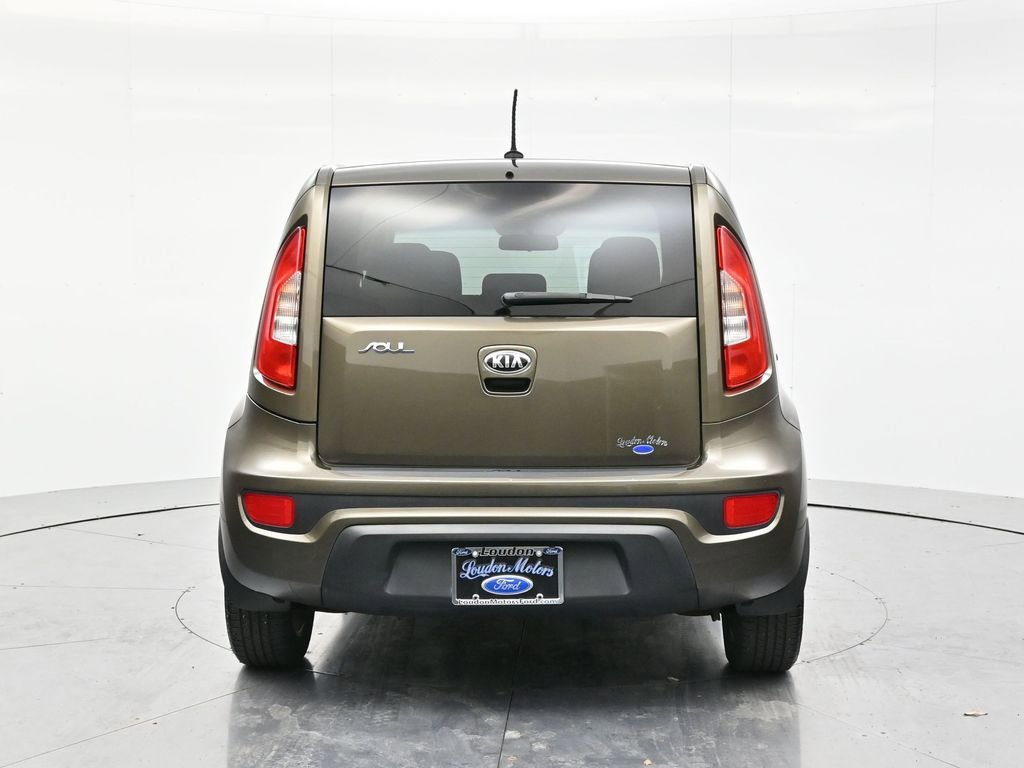 Used 2013 Kia Soul + image 6
