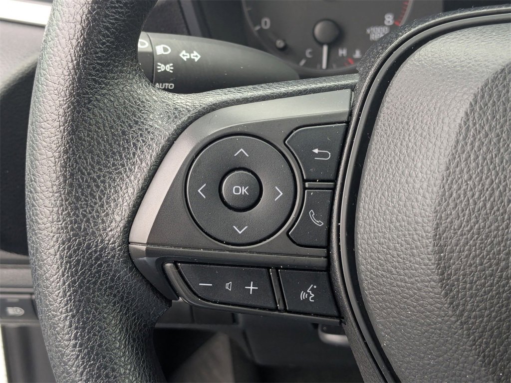 Used 2024 Toyota Corolla LE image 18