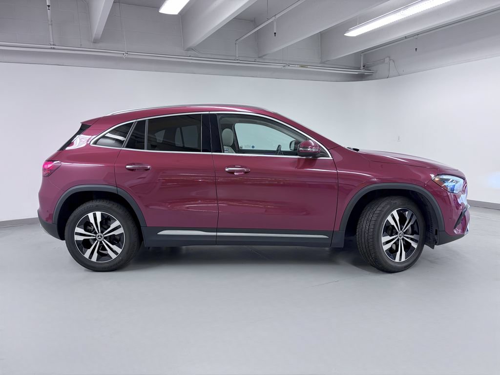Certified 2024 Mercedes-Benz GLA 250 4MATIC image 7
