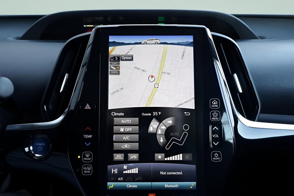 Certified 2022 Toyota Prius Prime Limited image 24