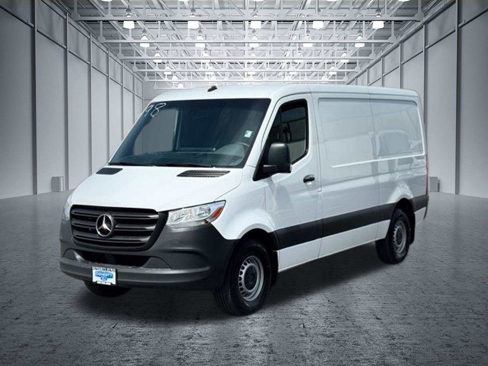 Used 2021 Mercedes-Benz Sprinter 2500 image 7
