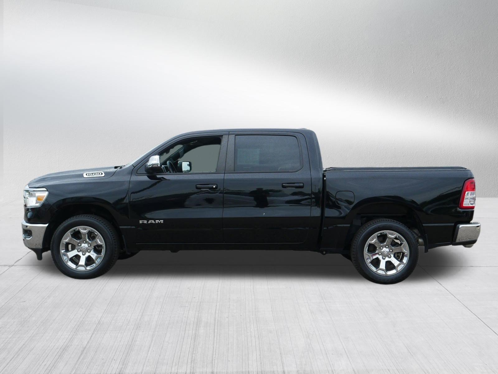 Used 2022 RAM 1500 Big Horn AWD/4WD image 4