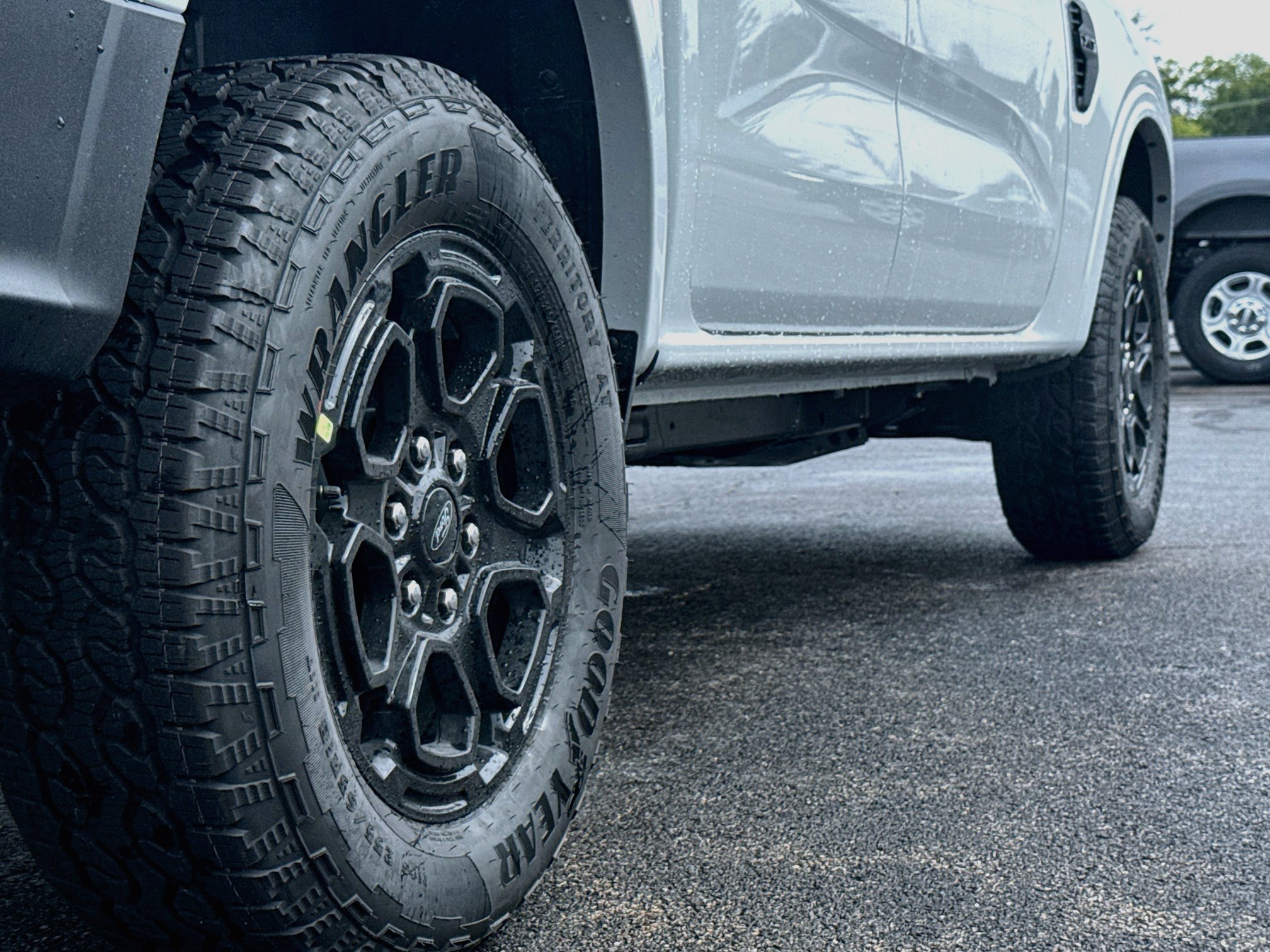 New 2026 Ford Ranger XLT w/ FX4 Off-Road Package AWD/4WD image 15